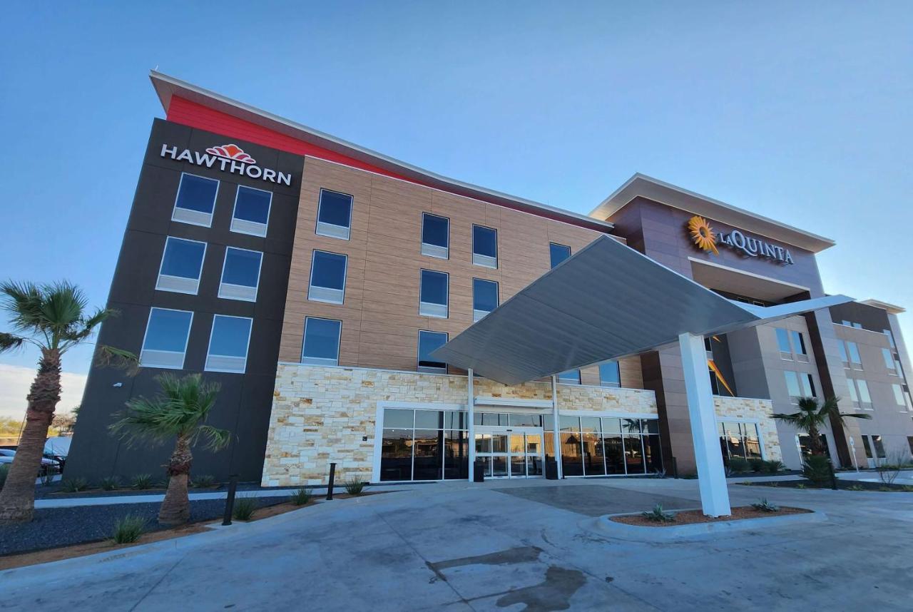 La Quinta Inn & Suites By Wyndham Del Rio Exterior foto