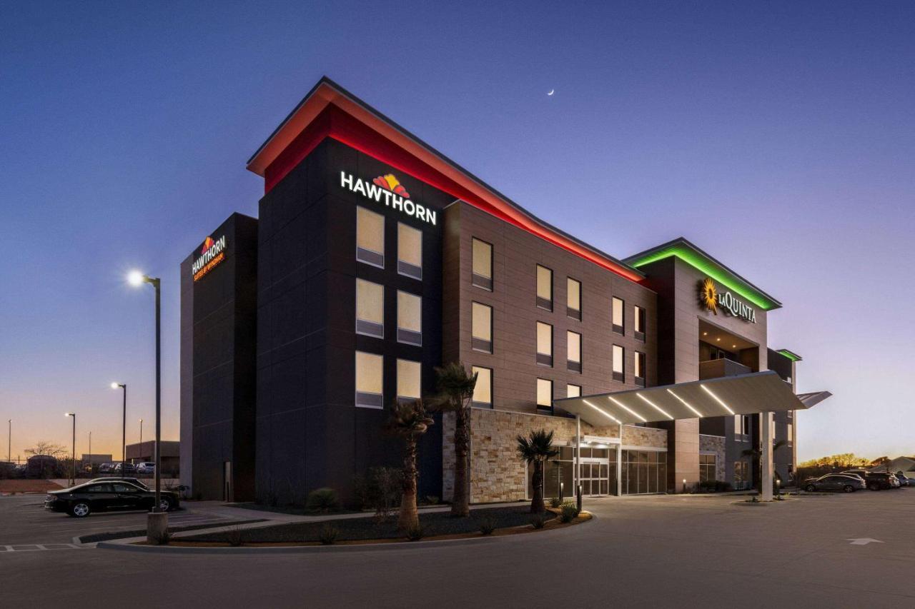 La Quinta Inn & Suites By Wyndham Del Rio Exterior foto